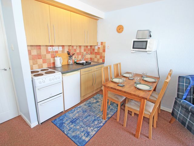 Harbour Flat - 12E South Snowdon Wharf - 1168834 - photo 5