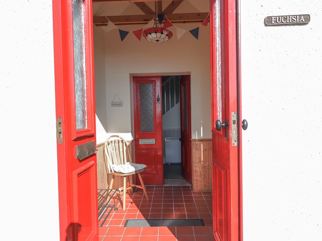 Fuchsia Cottage - 1168942 - photo 3