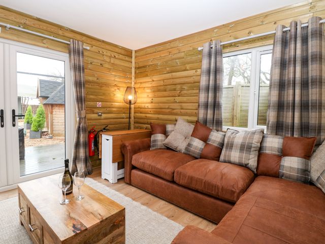 Robin's Nest Lodge - 1169019 - photo 1