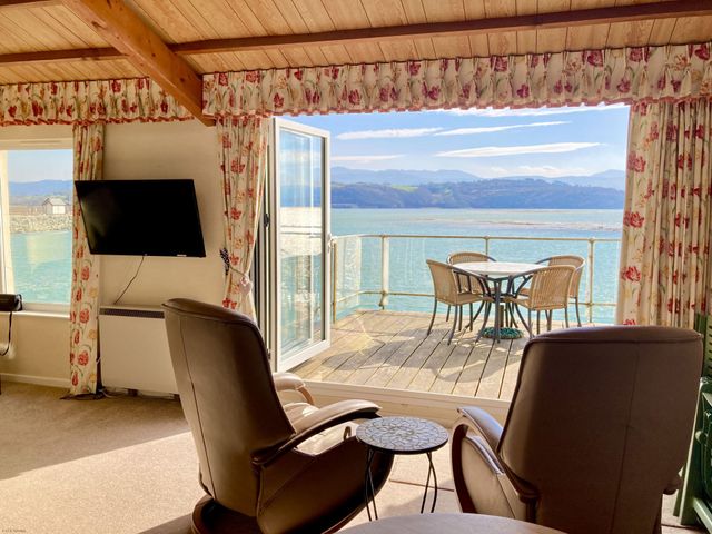 11 South Snowdon Wharf - 1169054 - photo 3