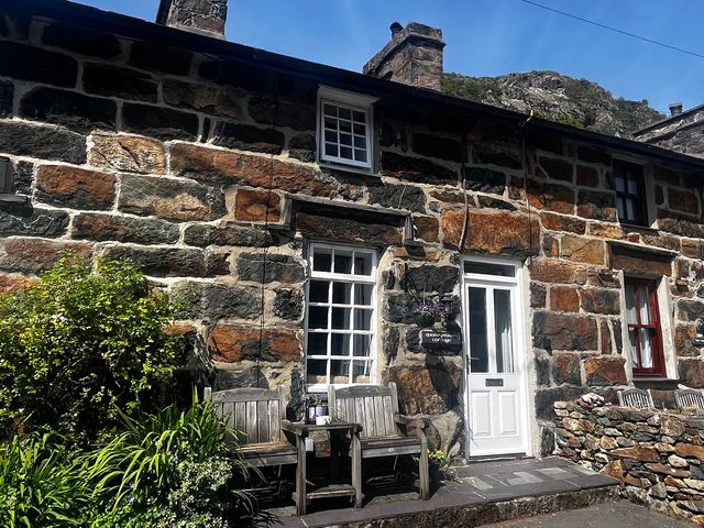 Quarryman's cottage - 1169068 - photo 1