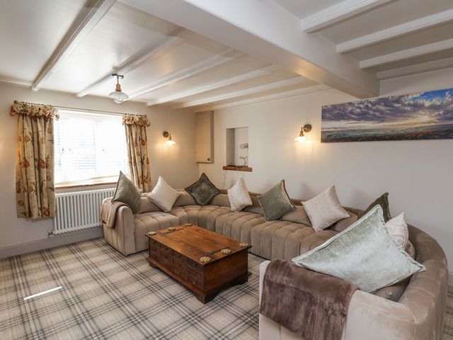 Beacon House - 1169487 - photo 4