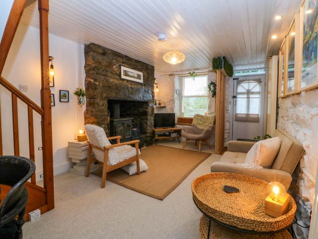 Waterfall Retreat - 1170192 - photo 2