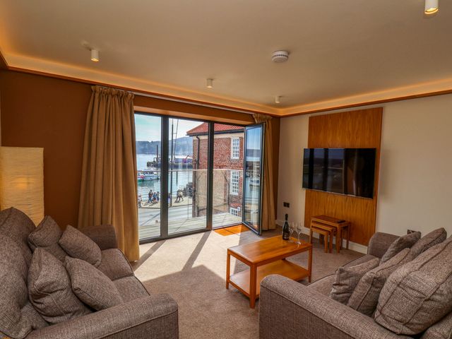 Apartment 1 - 1170352 - photo 1