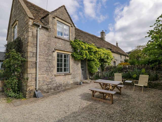 The Stables at Daubeneys - 1171318 - photo 1