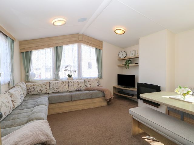 31B Foxburrow Hang - 1172136 - photo 3