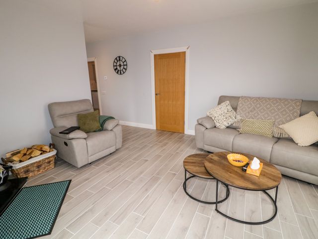 57 Doon Road - 1172300 - photo 5