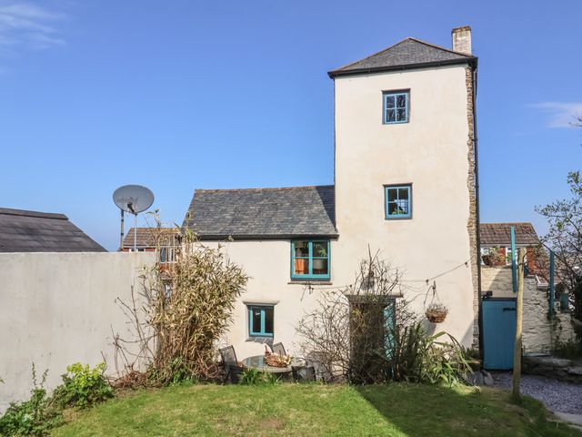 Tadworthy Tower - 1172656 - photo 1 