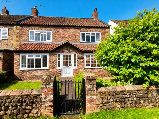 Willow Garth - 1172935 - photo 1 