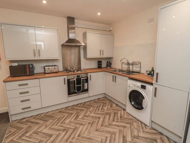 The Newborough Apartment 3 - 1173194 - photo 3