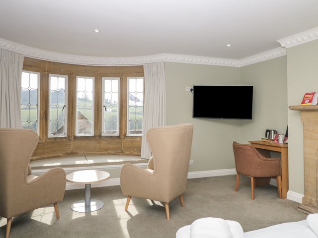 Harcombe House Rooms - First Floor King - 1173363 - photo 5