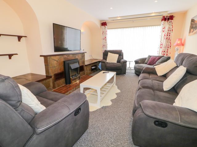 3 Warke Place - 1173850 - photo 3