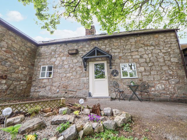 Cuddfan at Swallow Cottage - 1173857 - photo 1