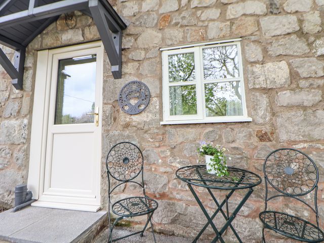 Cuddfan at Swallow Cottage - 1173857 - photo 2