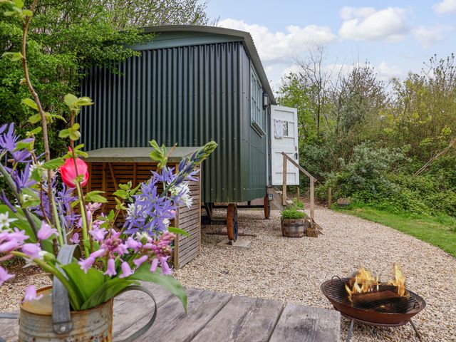 Oak Shepherd Hut - 1174124 - photo 1