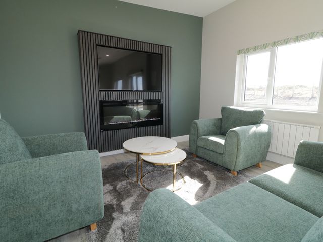 Number 2 Villa - The View - 1174209 - photo 5