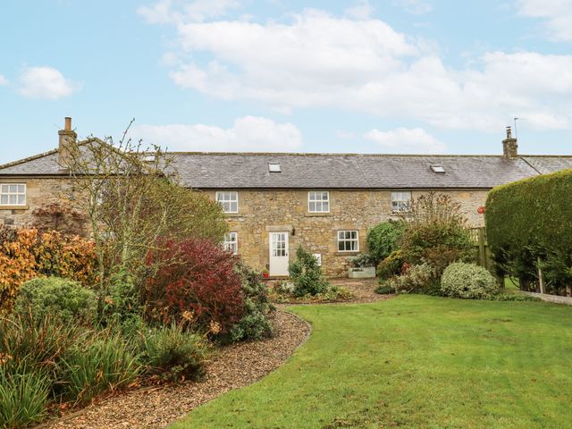 A house with garden and pathway at 3 Christon Bank Mews Alnwick