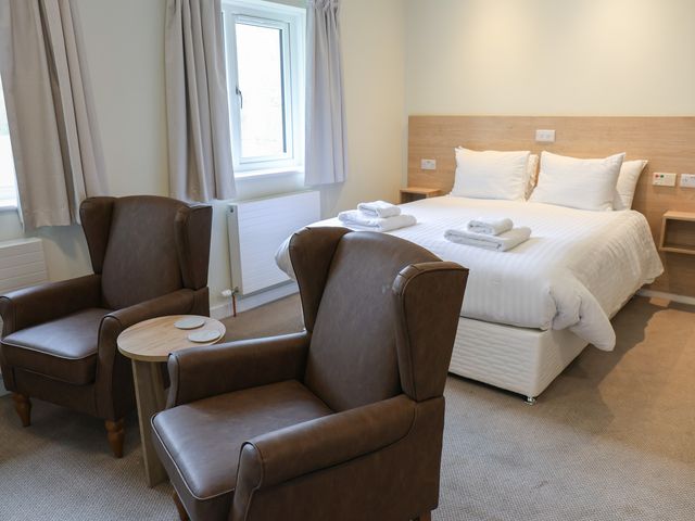 Jubilee First-floor King-size Bedroom - 1174765 - photo 4