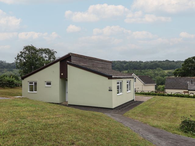 Harcombe House Bungalow – Pet Friendly with Wet Room - 1175481 - photo 2