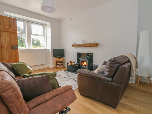 8 Douglas Place - 1176737 - photo 2