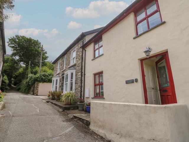 St John's House - 1177310 - photo 1 