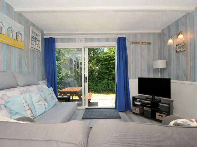 8 Hillside - 1177505 - photo 2