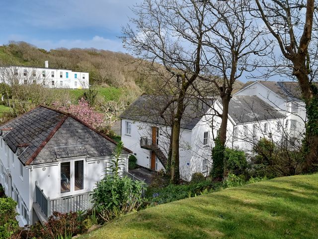 View of houses and garden at Tater-Du in Porthcurno near Land’s End