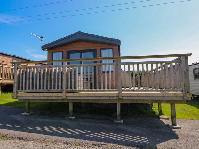 No 13 Broadfield Farm Holiday Park - 1178594 - photo 1 