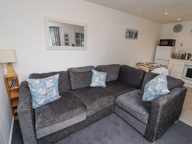 51 Longstone Park - 1178891 - photo 5