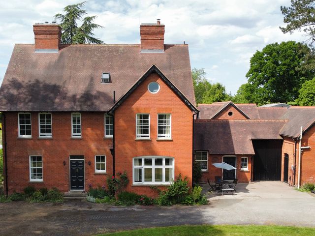 The Old Vicarage - 1179296 - photo 2