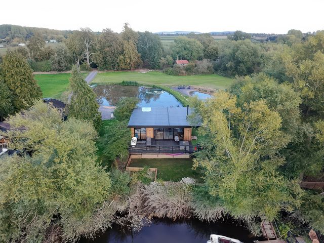 The Larch House - 1180386 - photo 1 