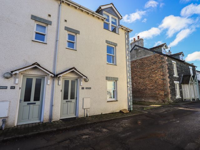 An exterior view of houses with doors and windows at Swirl Howe in Keswick