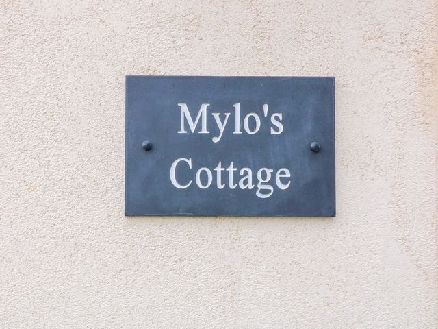 Mylo's Cottage - 1182727 - photo 2