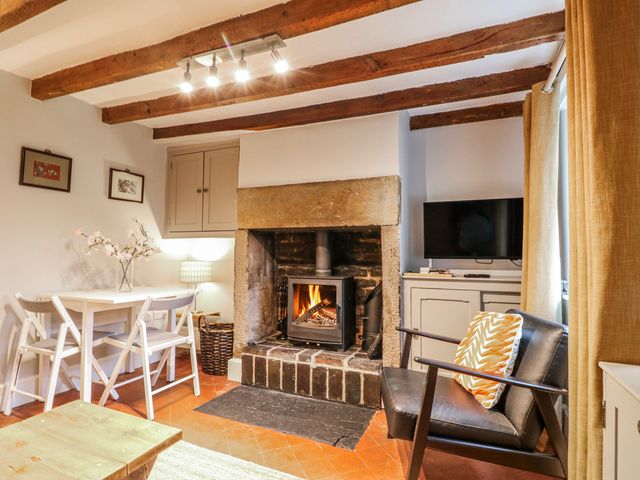 5 Belper Lane End - 1183087 - photo 3