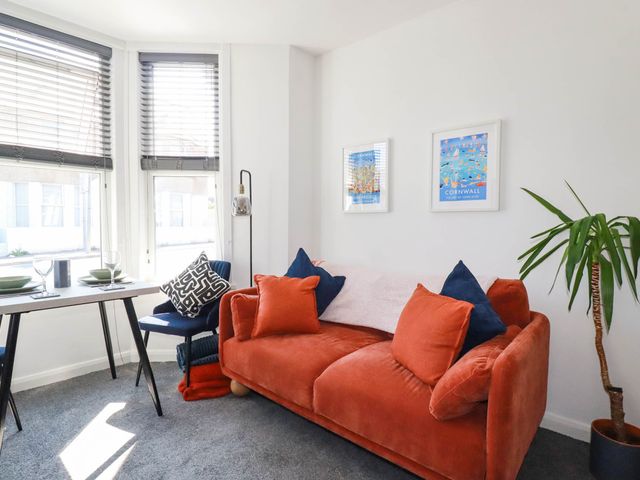 Higher Tower Road - 1183267 - photo 4