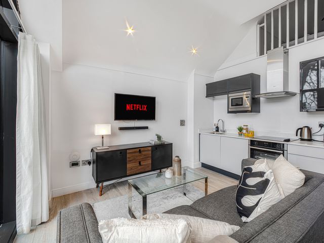Southview Apartment - 1183366 - photo 3