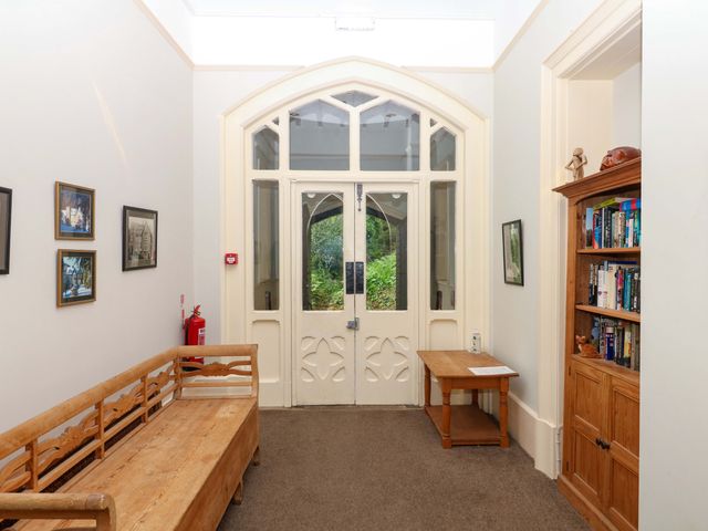 Sheplegh Court Garden Apartment - 1183715 - photo 3