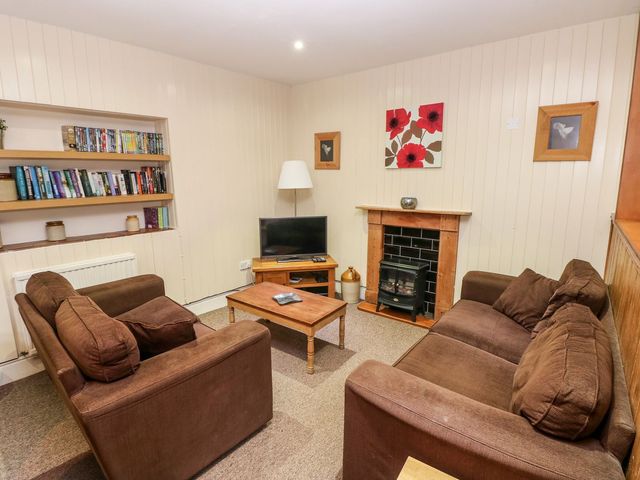 Lake Cottage - 1183916 - photo 2