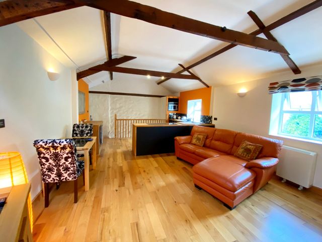 Upper Stable - The Stables Apartments at Meadfoot Bay - 1184229 - photo 4