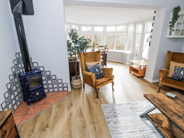 3 Leycester Court - 1184729 - photo 2