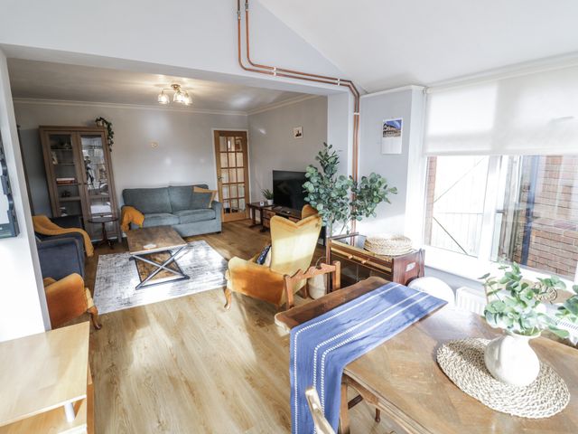 3 Leycester Court - 1184729 - photo 5
