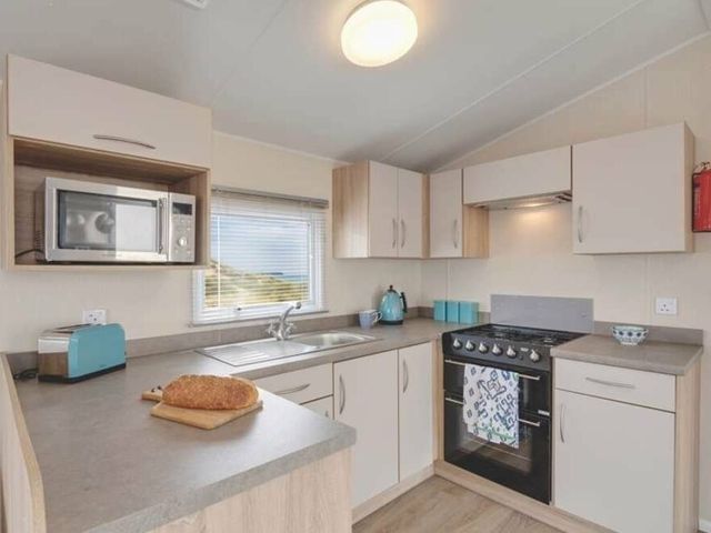 Herons Mead Caravan Park - Holiday Accommodation 10844 - 1184973 - photo 1 