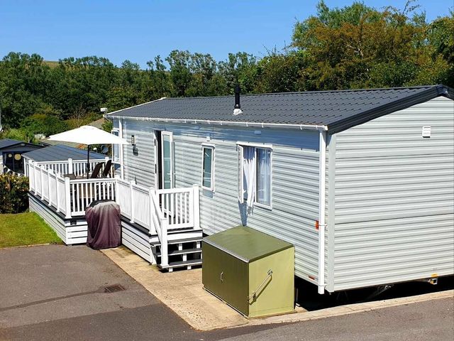 Waterside Bowleaze Cove Holiday Park - Holiday Accommodation 10893 - 1184978 - photo 1 