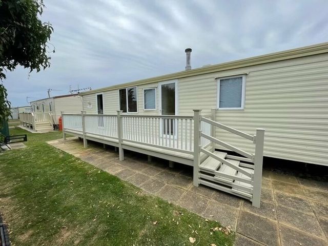 Towervans Holiday Park - Holiday Accommodation 10979 - 1184991 - photo 1 