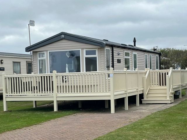 Skipsea Sands Holiday Park - Holiday Accommodation 11304 - 1185035 - photo 1 