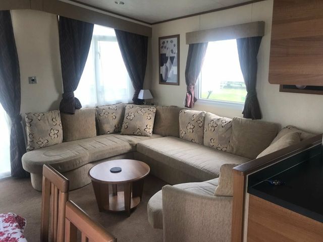Cayton Bay Caravan Park - Holiday Accommodation 11727 - 1185096 - photo 1 
