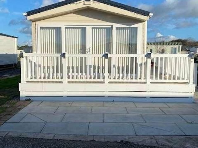 Lido Beach Holiday Park - Holiday Accommodation 11728 - 1185097 - photo 1 