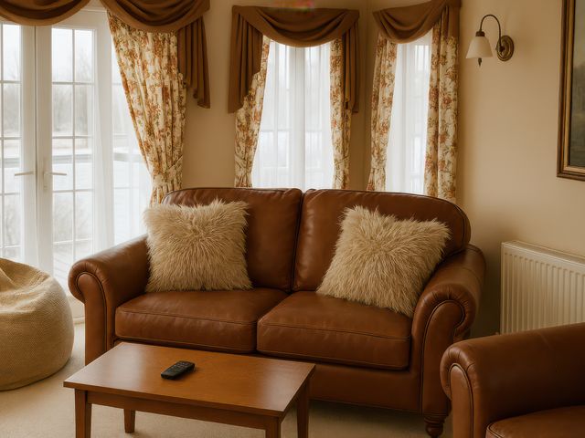 Combe Haven Holiday Park - Holiday Accommodation 12122 - 1185153 - photo 2