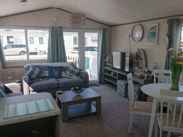 Trecco Bay - Holiday Accommodation 12456 - 1185195 - photo 1 