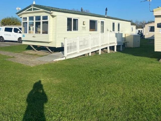 Burnham-on-Sea Holiday Park - Holiday Accommodation 12558 - 1185214 - photo 1 
